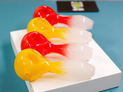Foglia Colorful Glass Pipe
